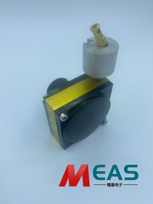 ���Kλ�Ƃ�����ͨ�^��ֵƫ��չ�F(xi��n)���λ���ľ��ʶ�